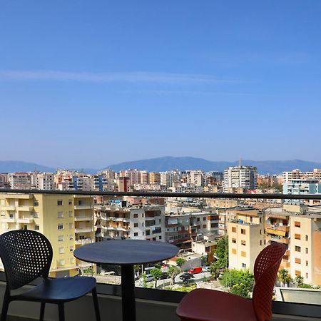 Hotel Vd Roleks Vlorë Exterior foto